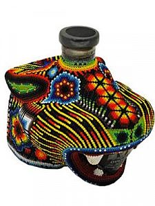 Chaquira Beaded Jaguar Extra Anejo 750ml