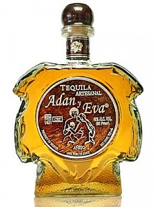 Adan y Eva Anejo 750ml