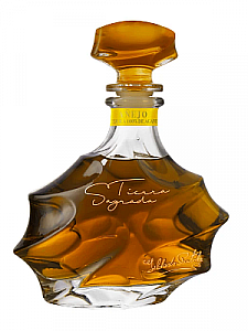 Tierra Sagrada Anejo 750ml